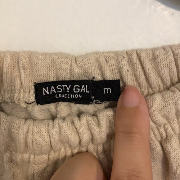 Super Cozy Nastygal sweatpants - Picture 2 of 3